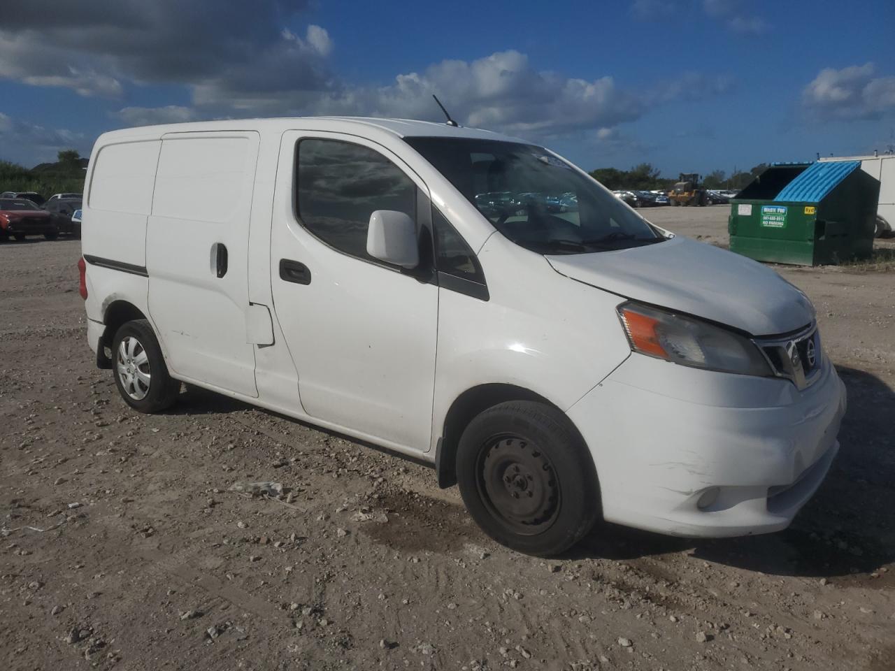 NISSAN NV200 2.5S