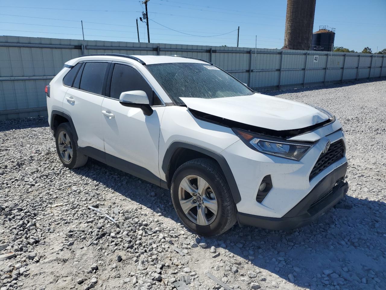 TOYOTA RAV4 XLE