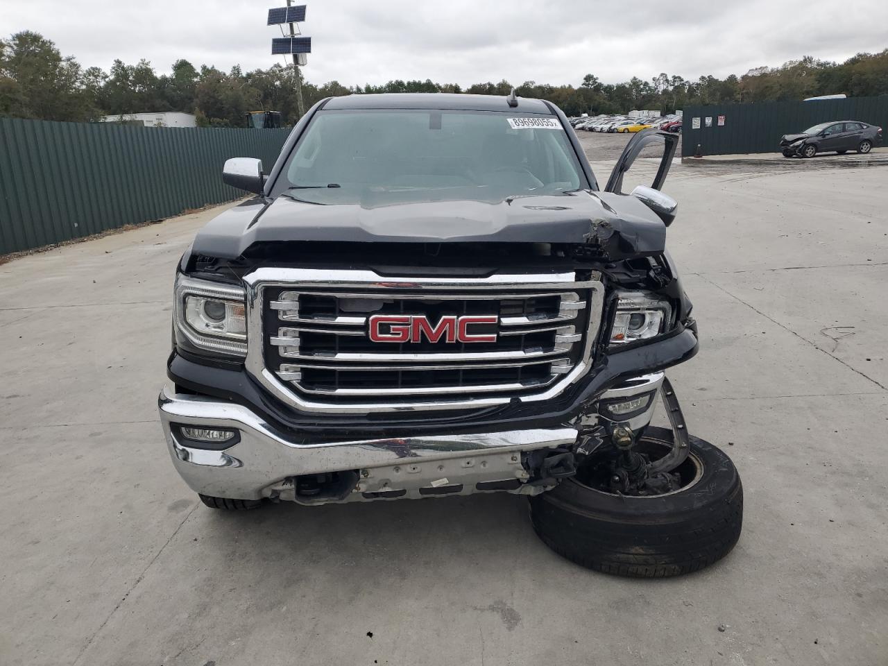 GMC SIERRA K1500 SLT