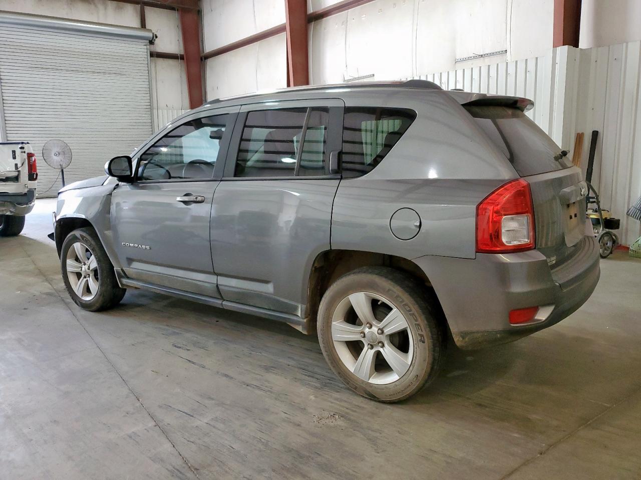 JEEP COMPASS SPORT