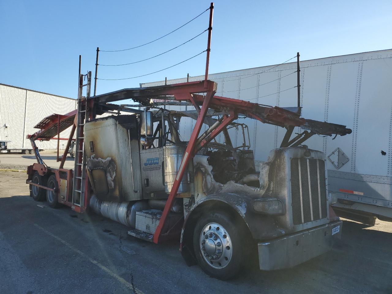 Lot #3290297242 2019 PETERBILT 389