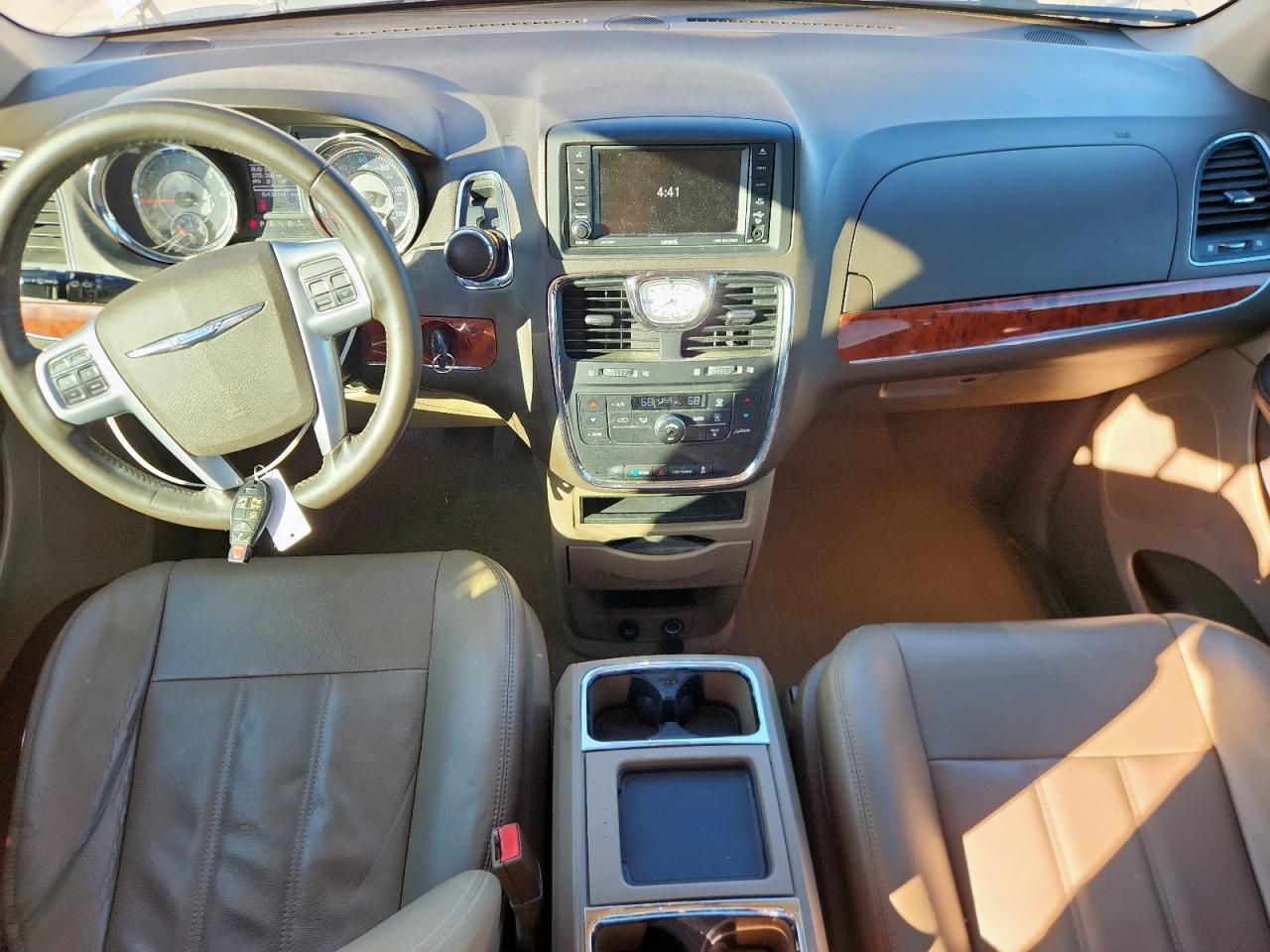 CHRYSLER TOWN & COUNTRY TOURING