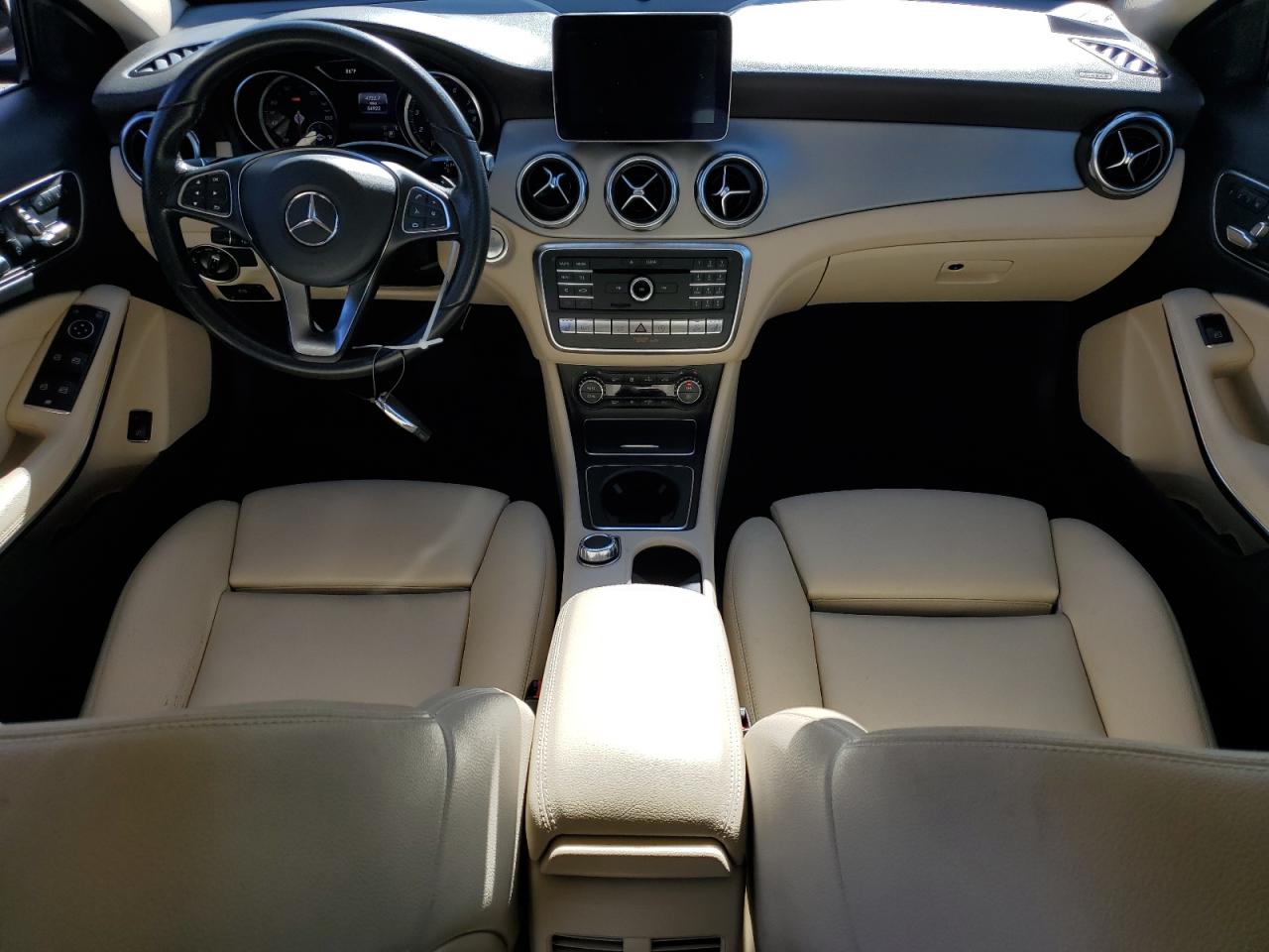 MERCEDES-BENZ GLA-CLASS 250 4MATIC