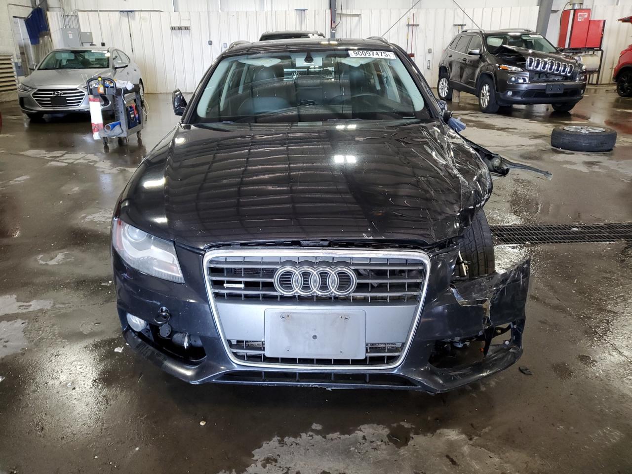 AUDI A4 PREMIUM PLUS