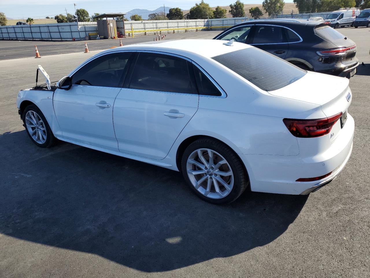 AUDI A4 PREMIUM PLUS