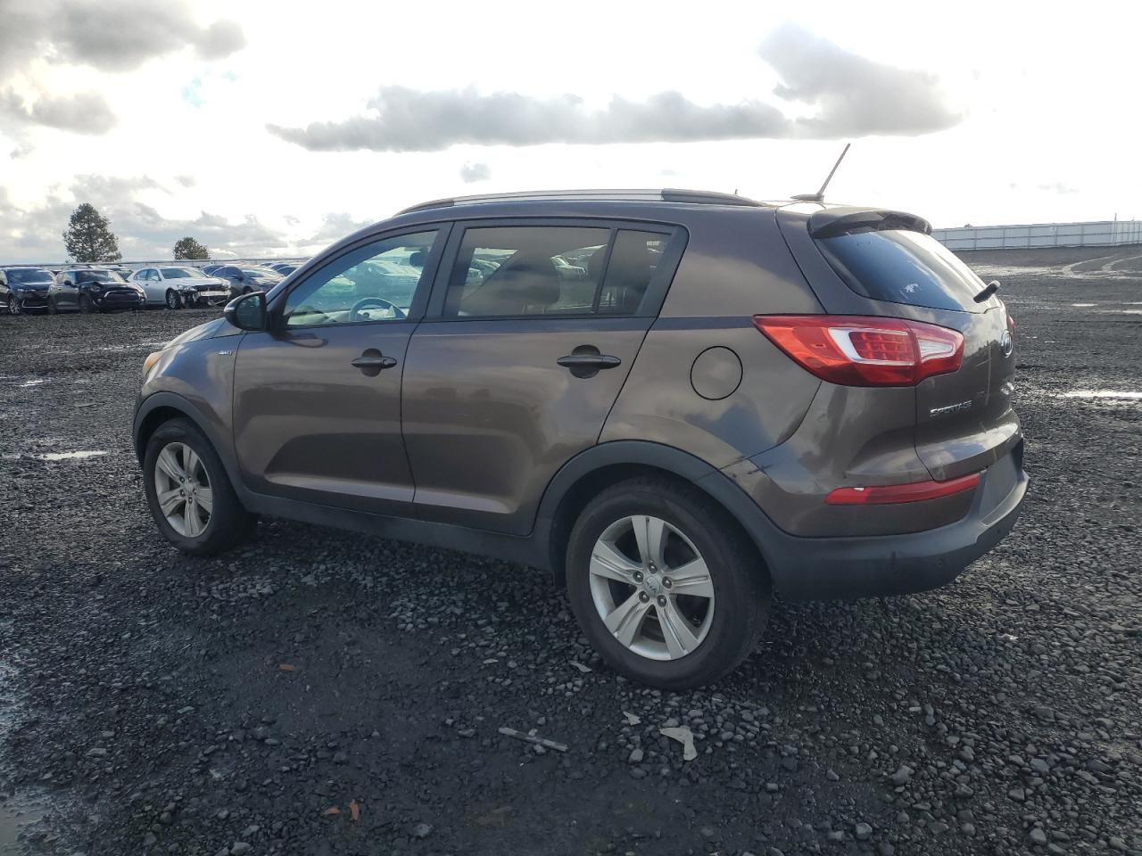 KIA SPORTAGE LX