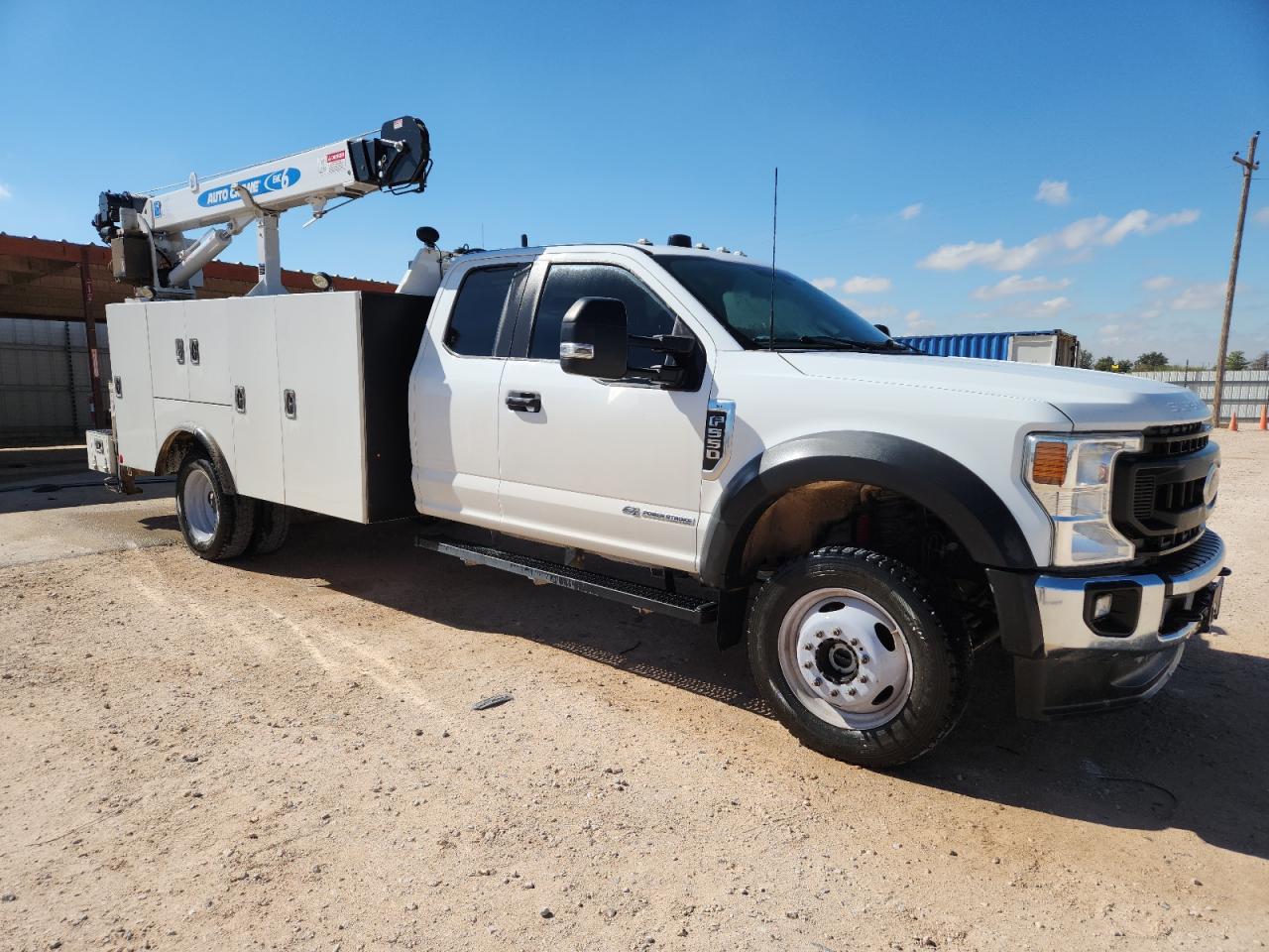 FORD F-550 SUPER DUTY