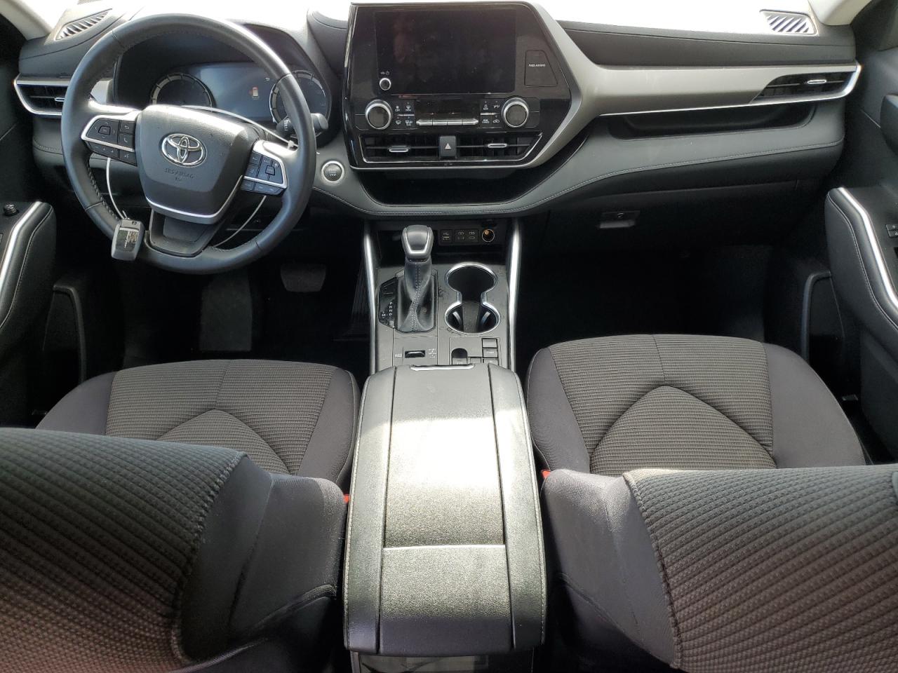 TOYOTA HIGHLANDER LE