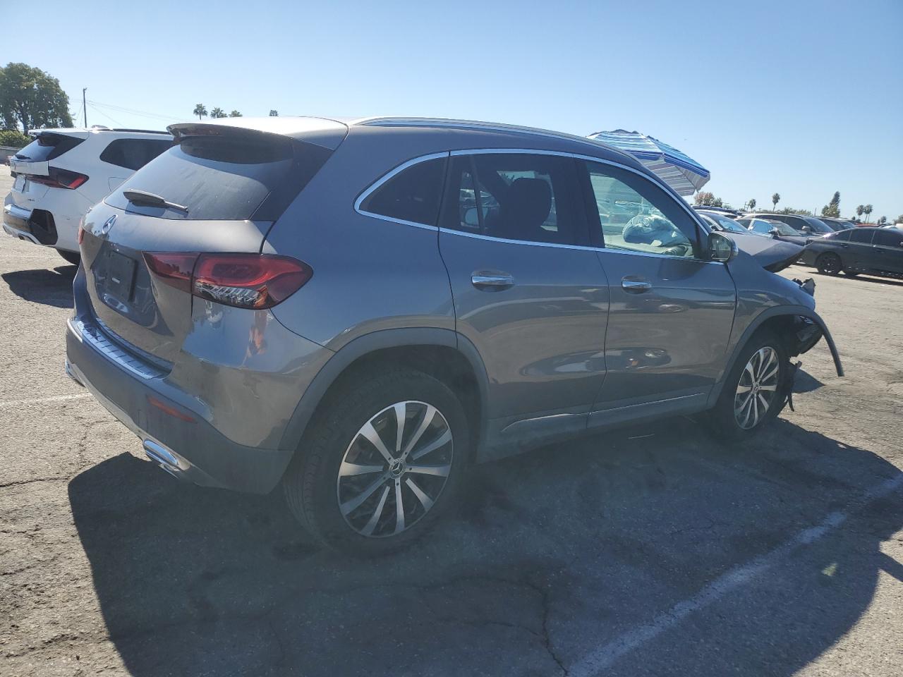 MERCEDES-BENZ GLA-CLASS 250