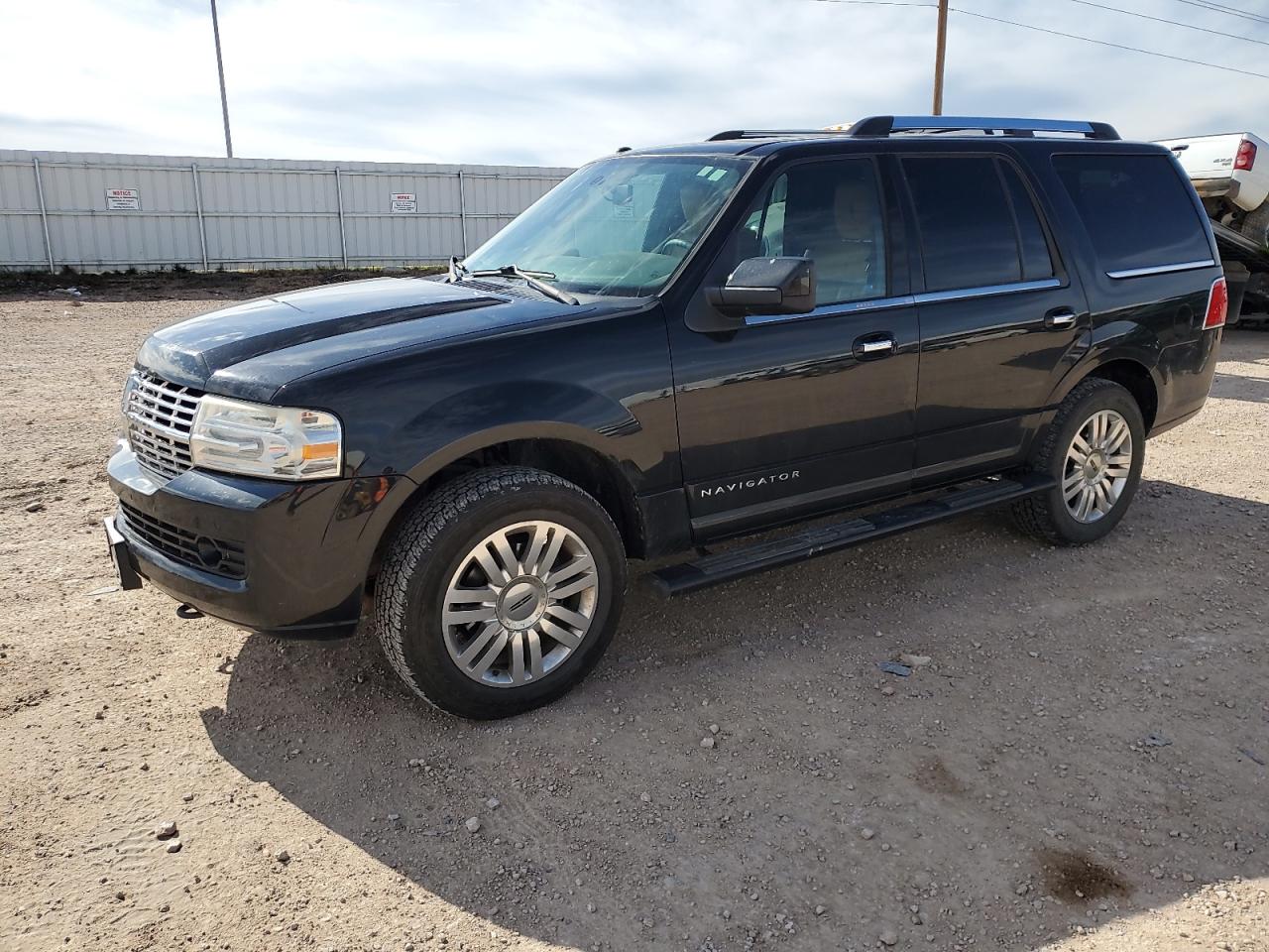LINCOLN NAVIGATOR