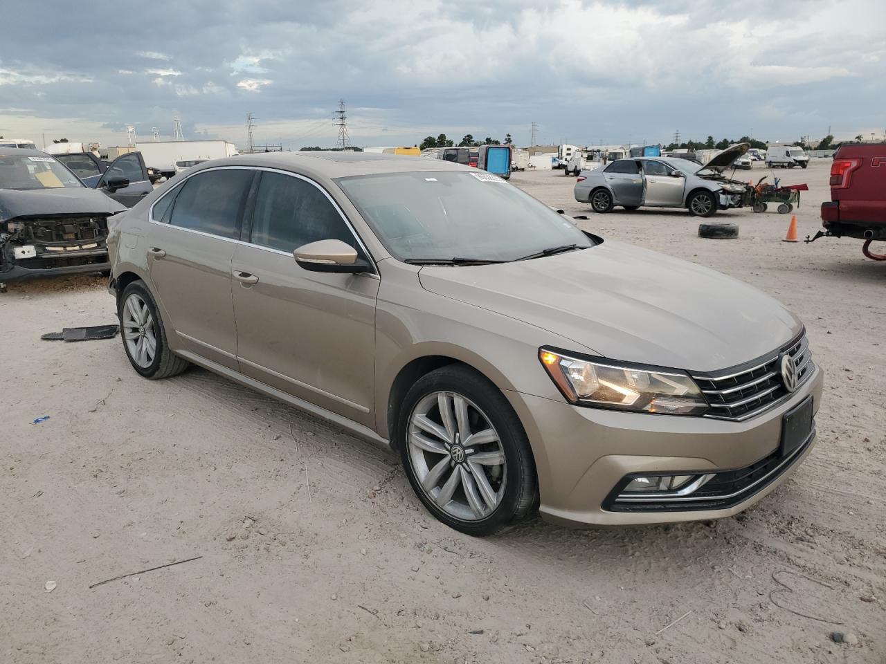 VOLKSWAGEN PASSAT SEL