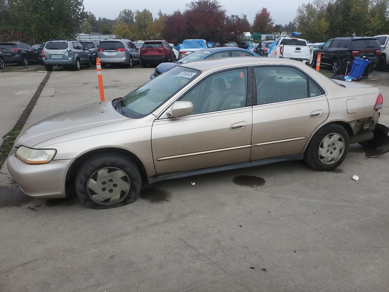 Lot #3285618272 2001 HONDA ACCORD LX
