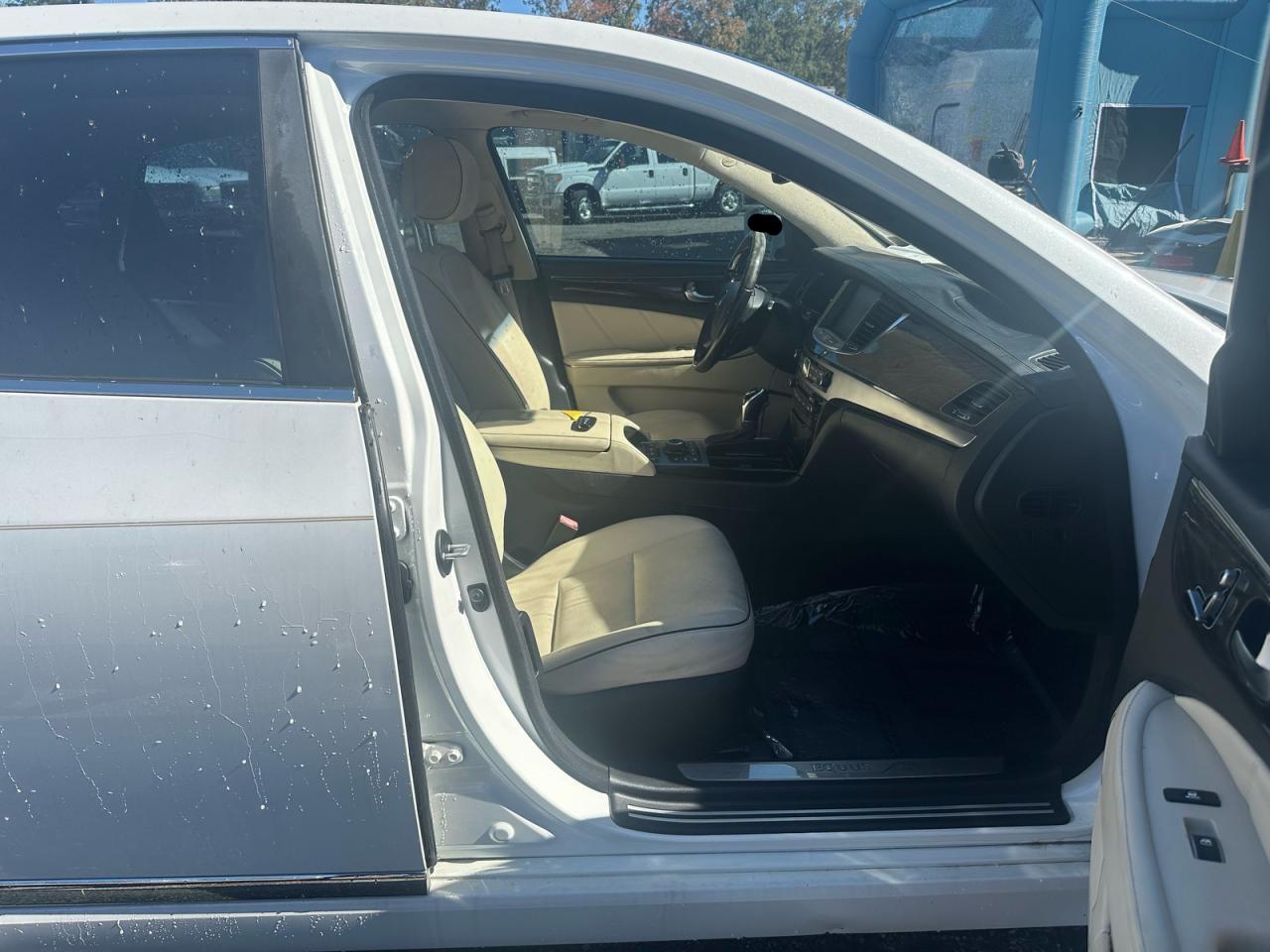 HYUNDAI EQUUS SIGNATURE