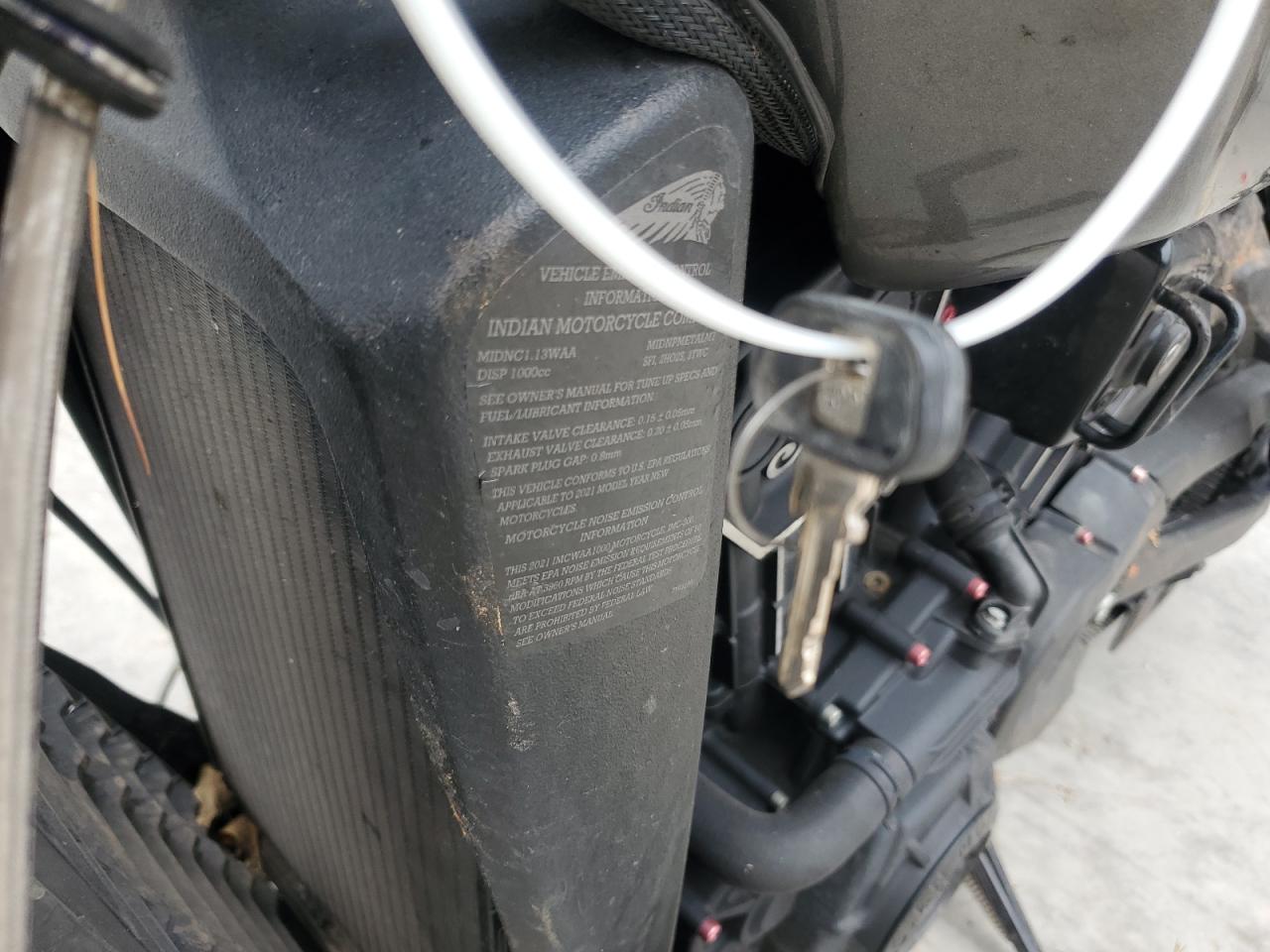 Lot #3297162516 2021 INDIAN MOTORCYCLE CO. SCOUT BOBB