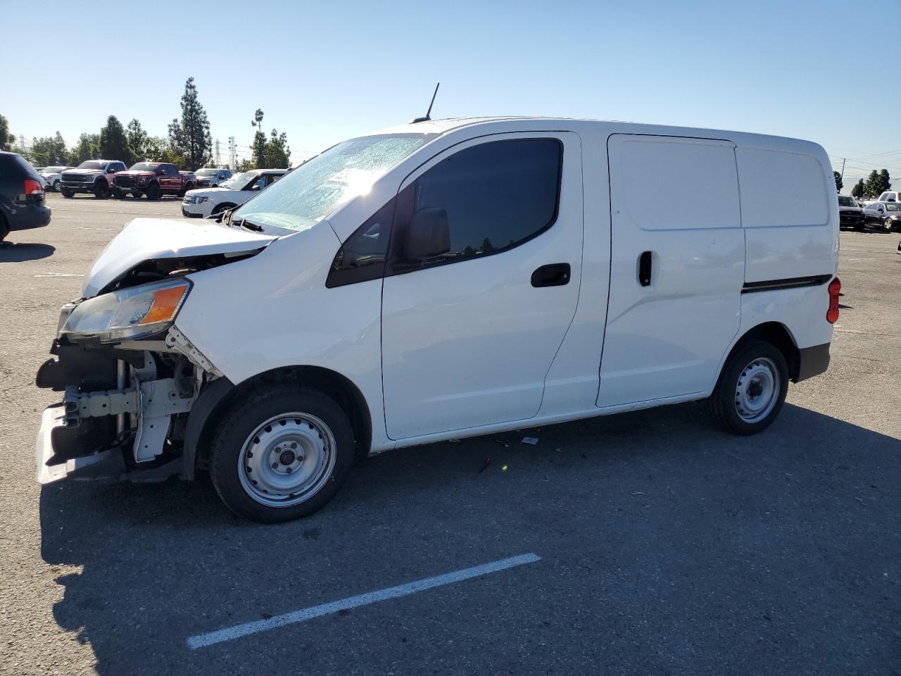 NISSAN NV200 2.5S