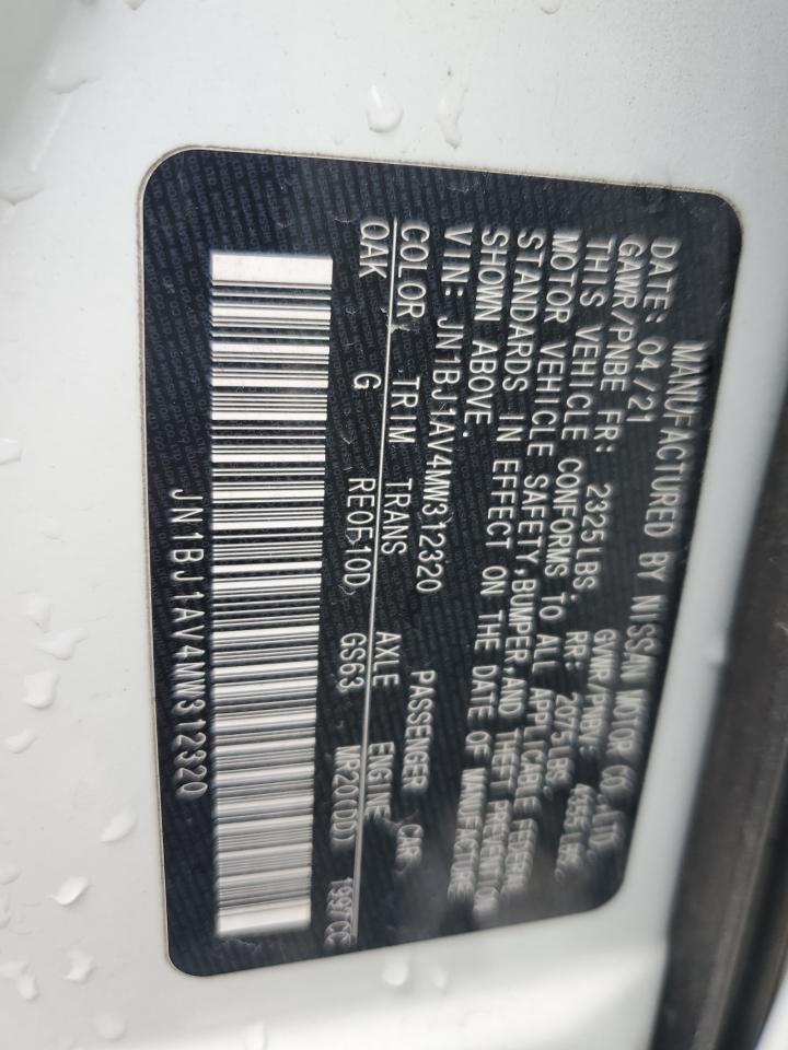 NISSAN ROGUE SPORT S