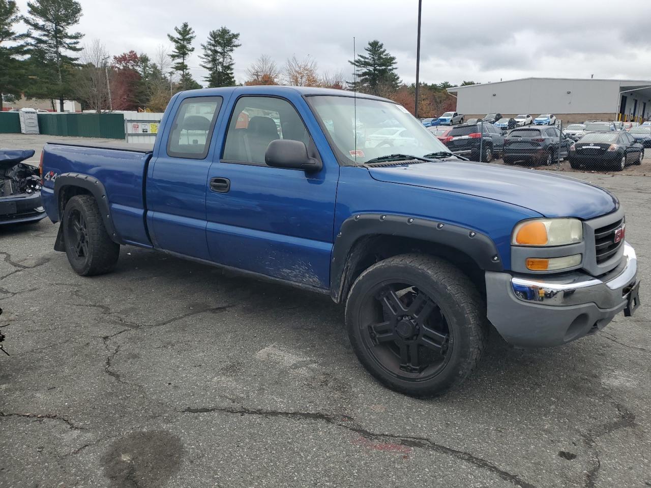 Lot #3284056805 2004 GMC NEW SIERRA