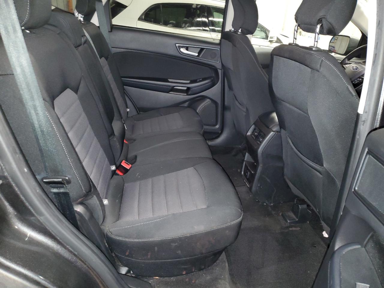 FORD EDGE SE