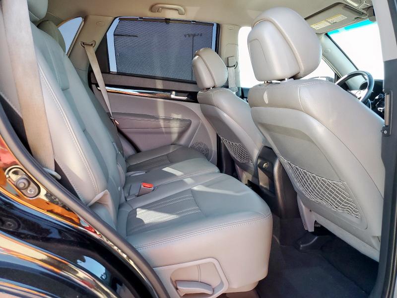 2015 KIA SORENTO LX - 5XYKT3A65FG661045