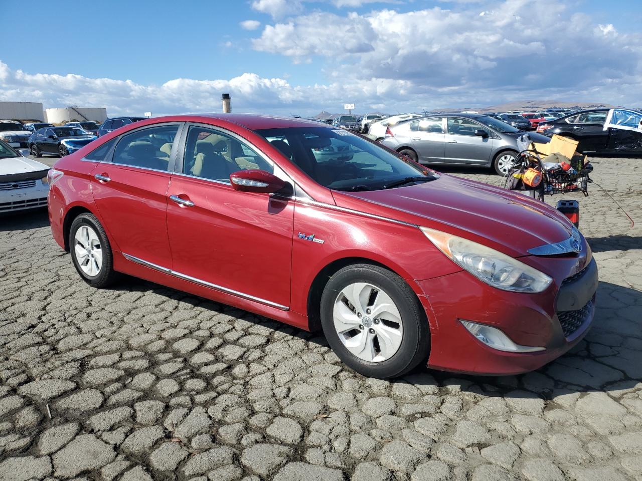 HYUNDAI SONATA HYBRID