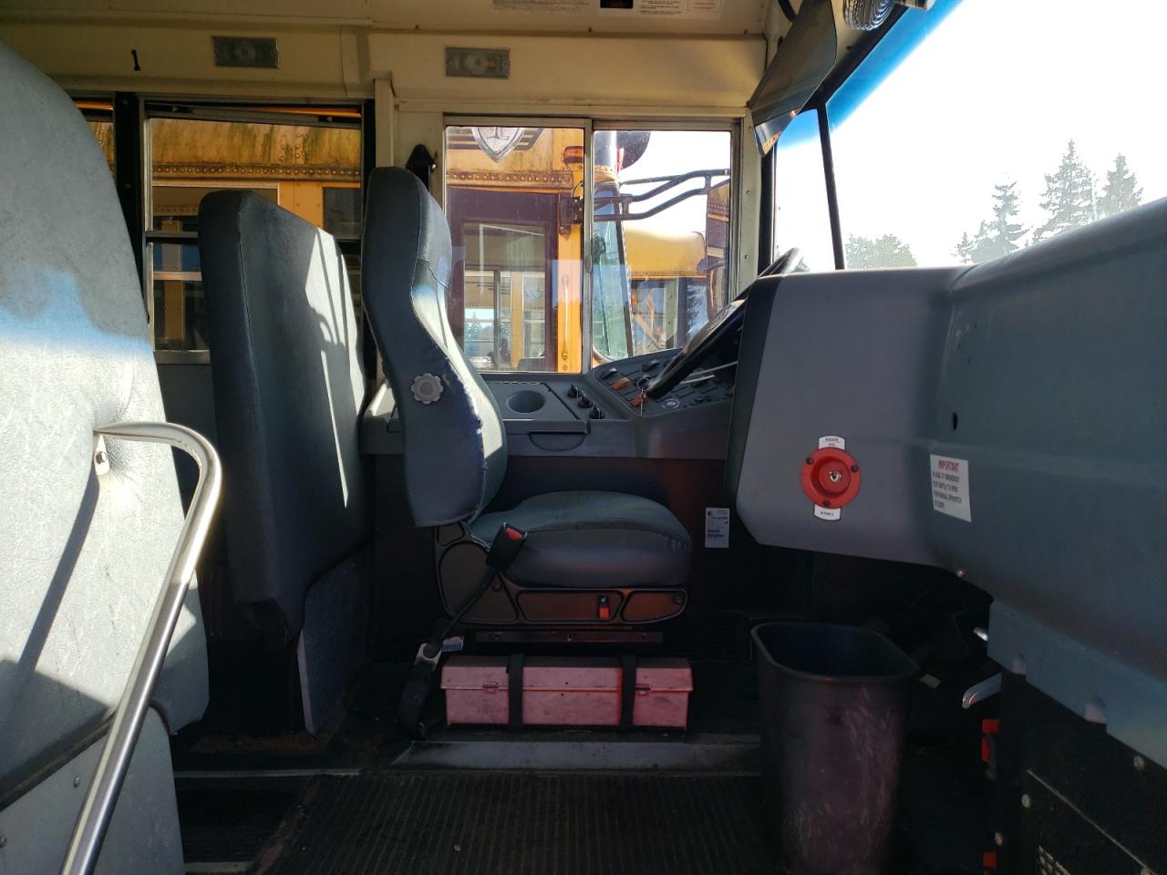 Lot #3279529274 2009 IC CORPORATION CE SERIES SCHOOL