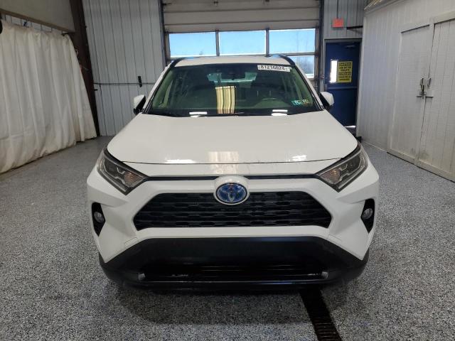 2021 TOYOTA RAV4 XLE - JTMR6RFV2MD014476