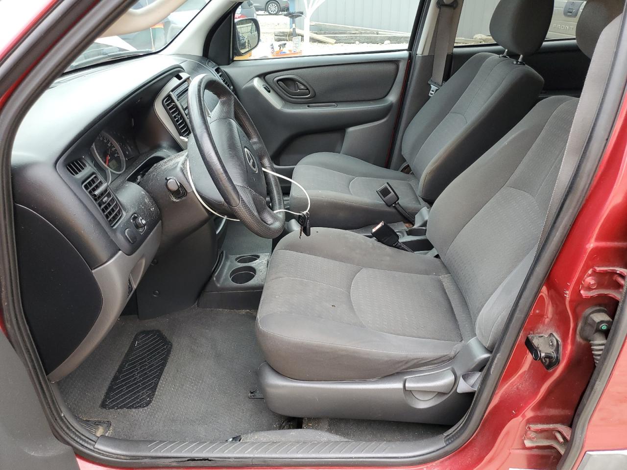 Lot #3277051188 2004 MAZDA TRIBUTE DX