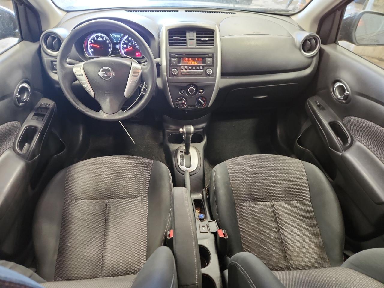 NISSAN VERSA S