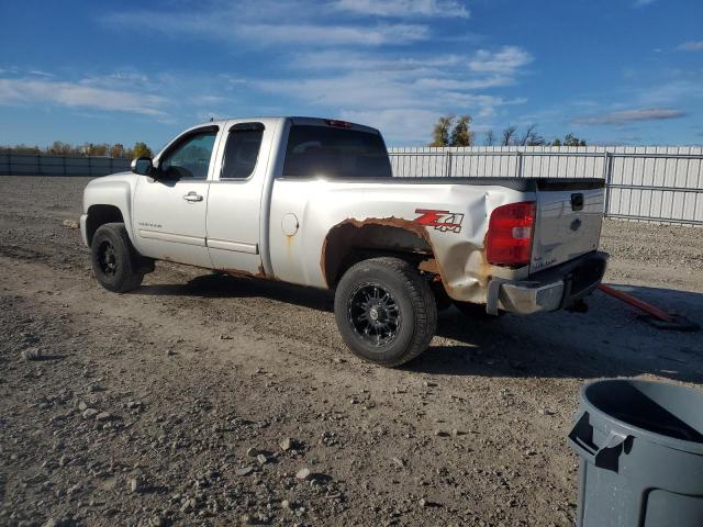 2011 CHEVROLET SILVERADO - 1GCRKSE34BZ234057
