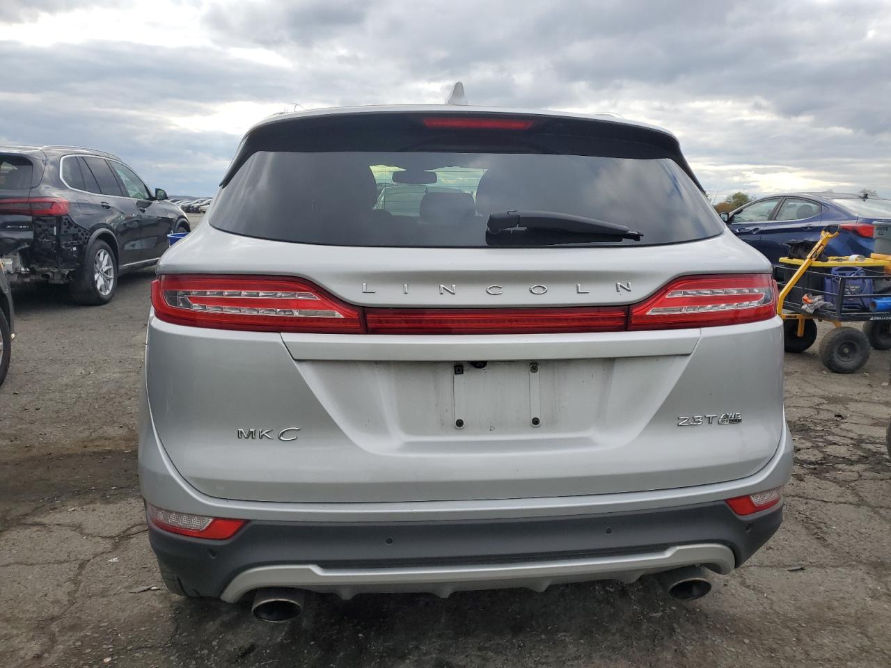 LINCOLN MKC RESERVE