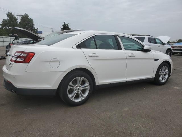 2016 FORD TAURUS SEL 1FAHP2E85GG153487