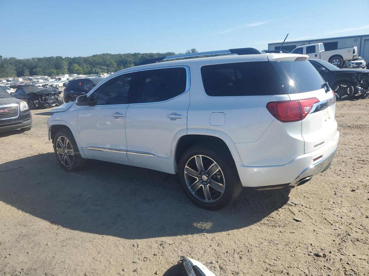 GMC ACADIA DENALI
