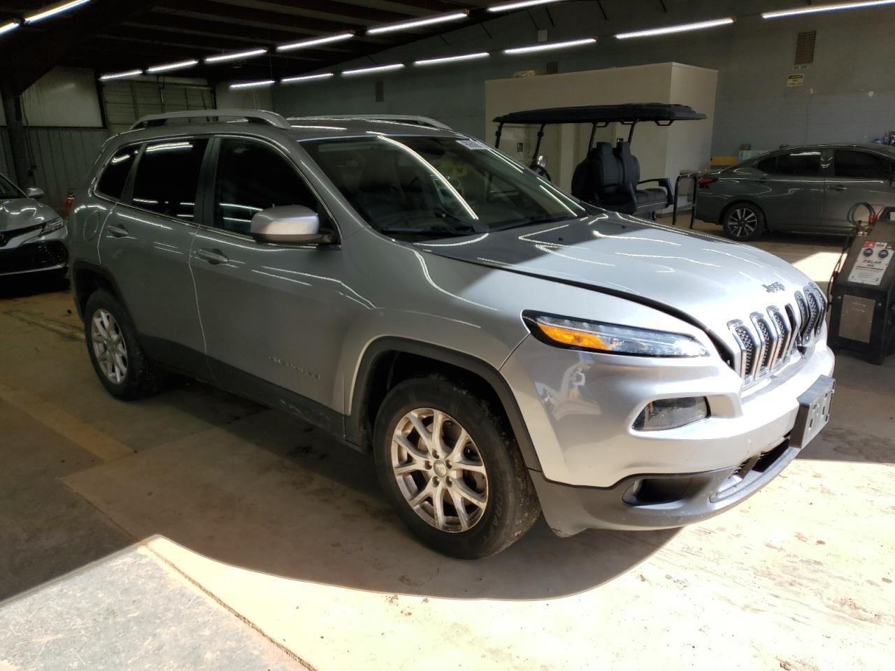 JEEP GRAND CHEROKEE LATITUDE