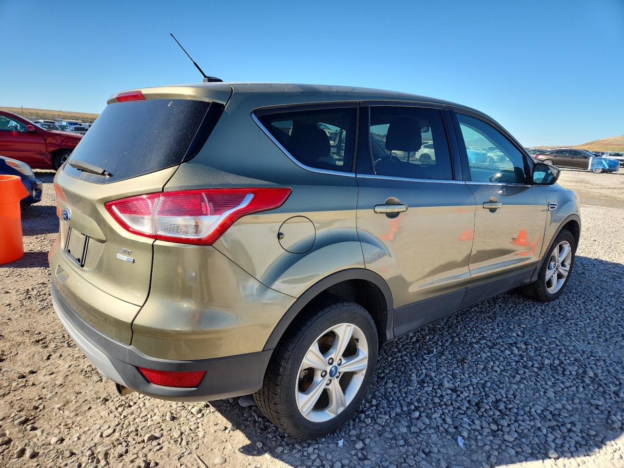 FORD ESCAPE SE