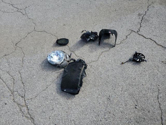 2016 DUCATI MONSTER 82 ZDM1RBTS3GB020507