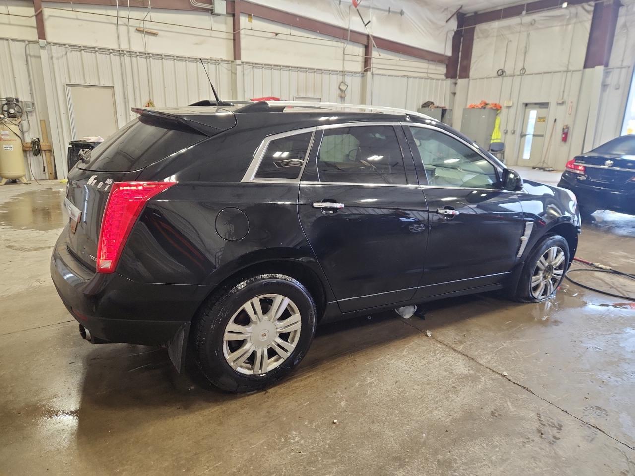 CADILLAC SRX LUXURY COLLECTION