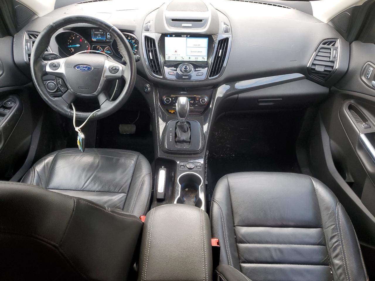 FORD ESCAPE TITANIUM