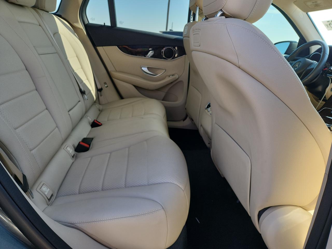 MERCEDES-BENZ GLC-CLASS 300