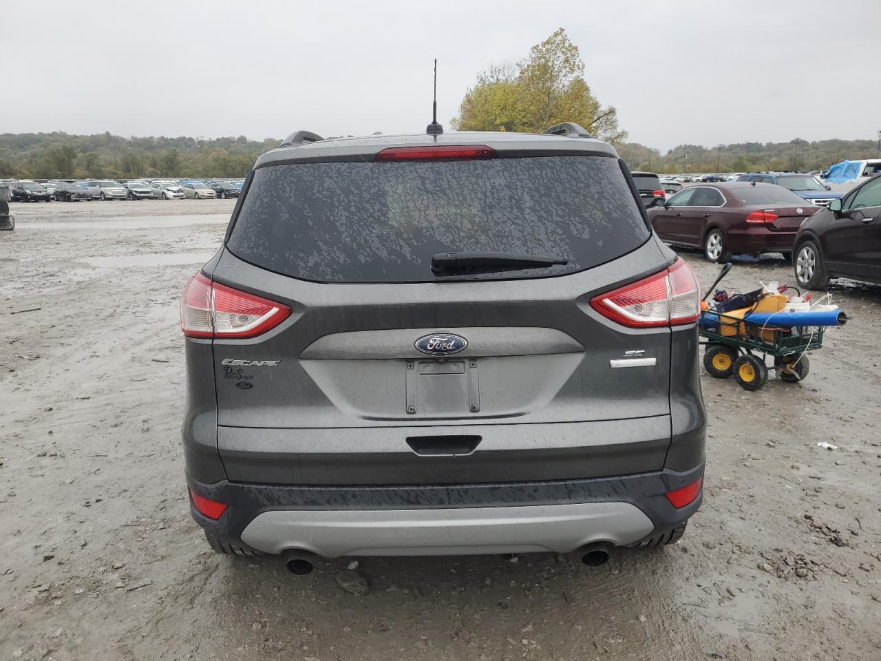 FORD ESCAPE SE