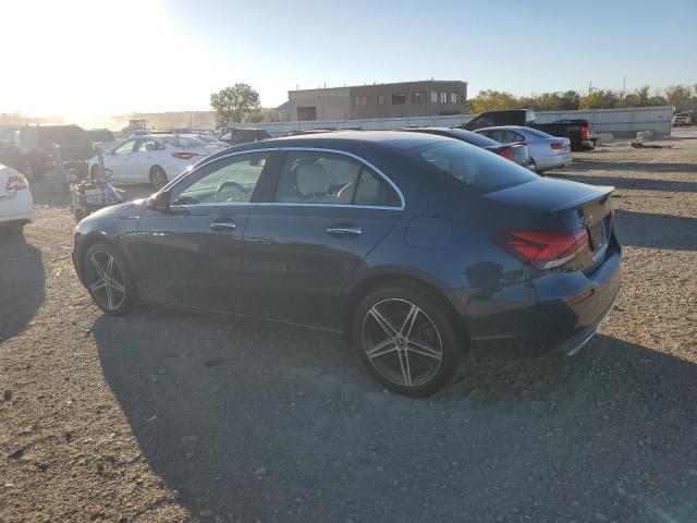 2019 MERCEDES-BENZ A 220 - WDD3G4EB2KW021383