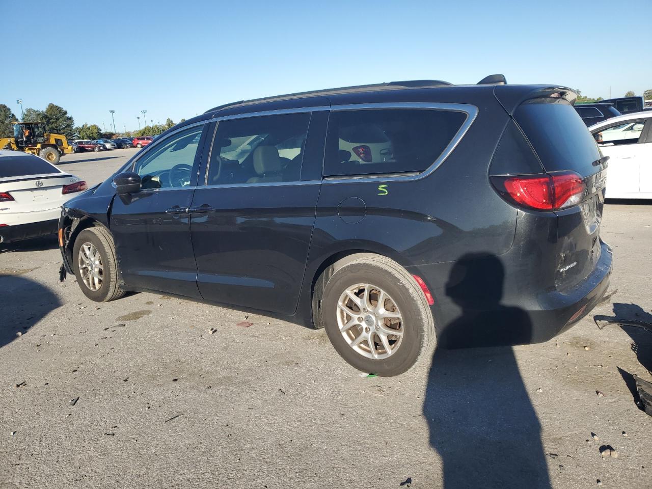 CHRYSLER VOYAGER LXI