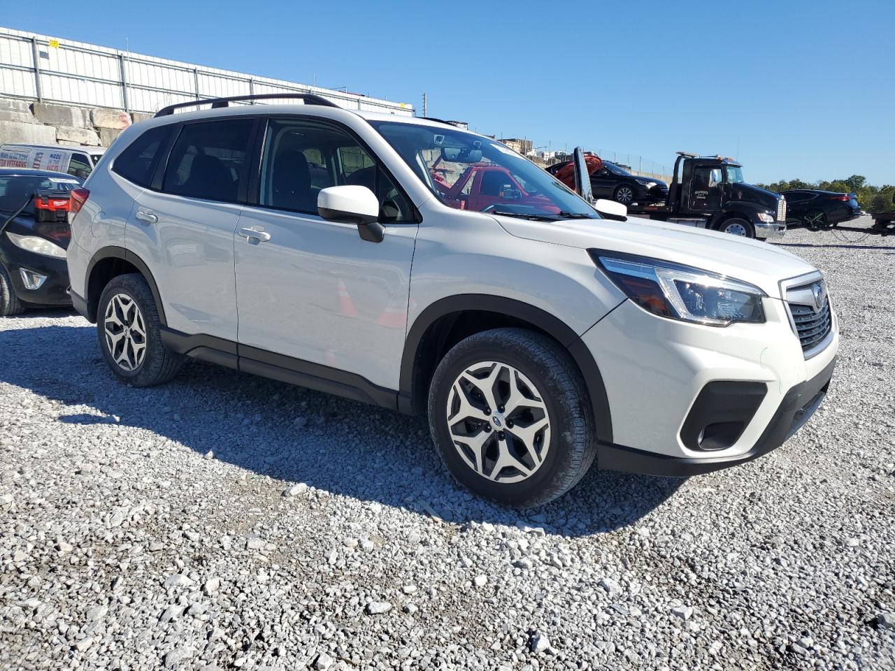 SUBARU FORESTER PREMIUM