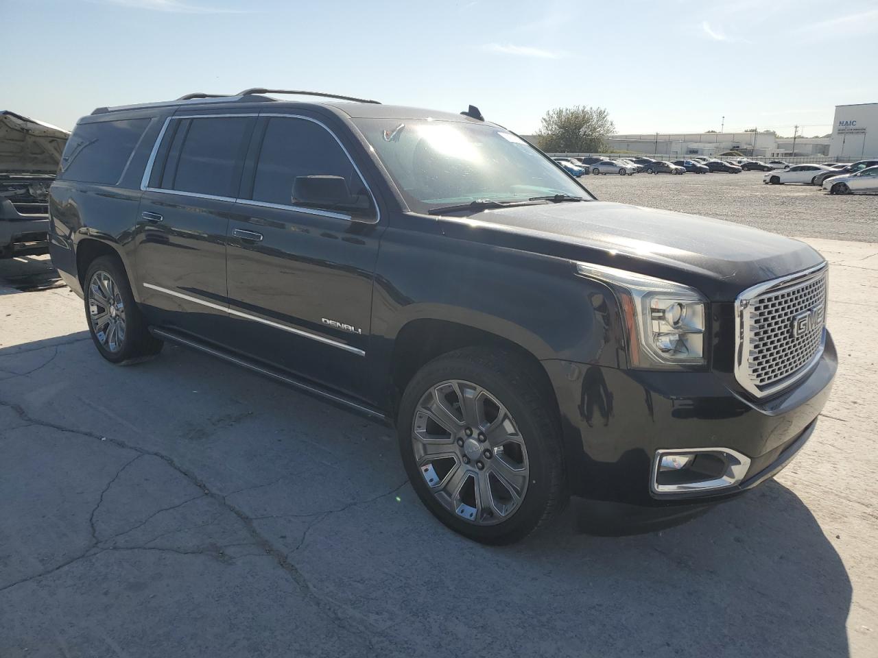 GMC YUKON DENALI