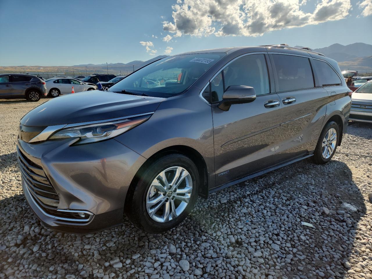 TOYOTA SIENNA LIMITED