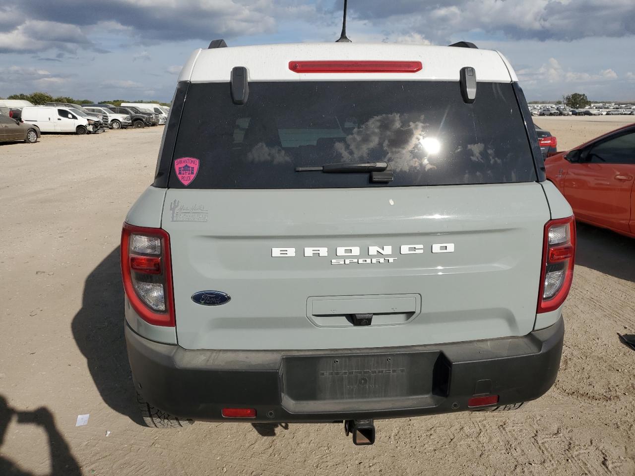 FORD BRONCO SPORT HERITAGE