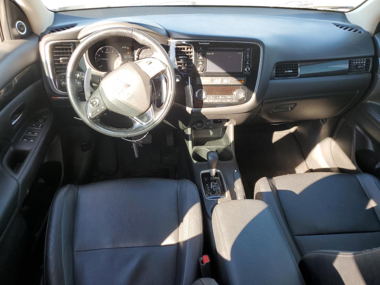 MITSUBISHI OUTLANDER GT