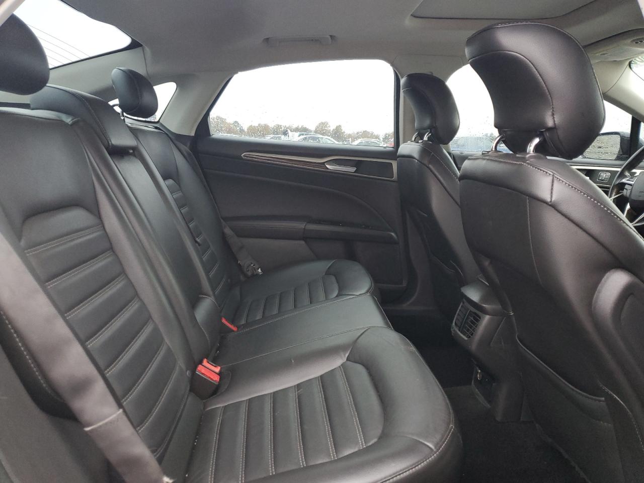 FORD FUSION SE HYBRID