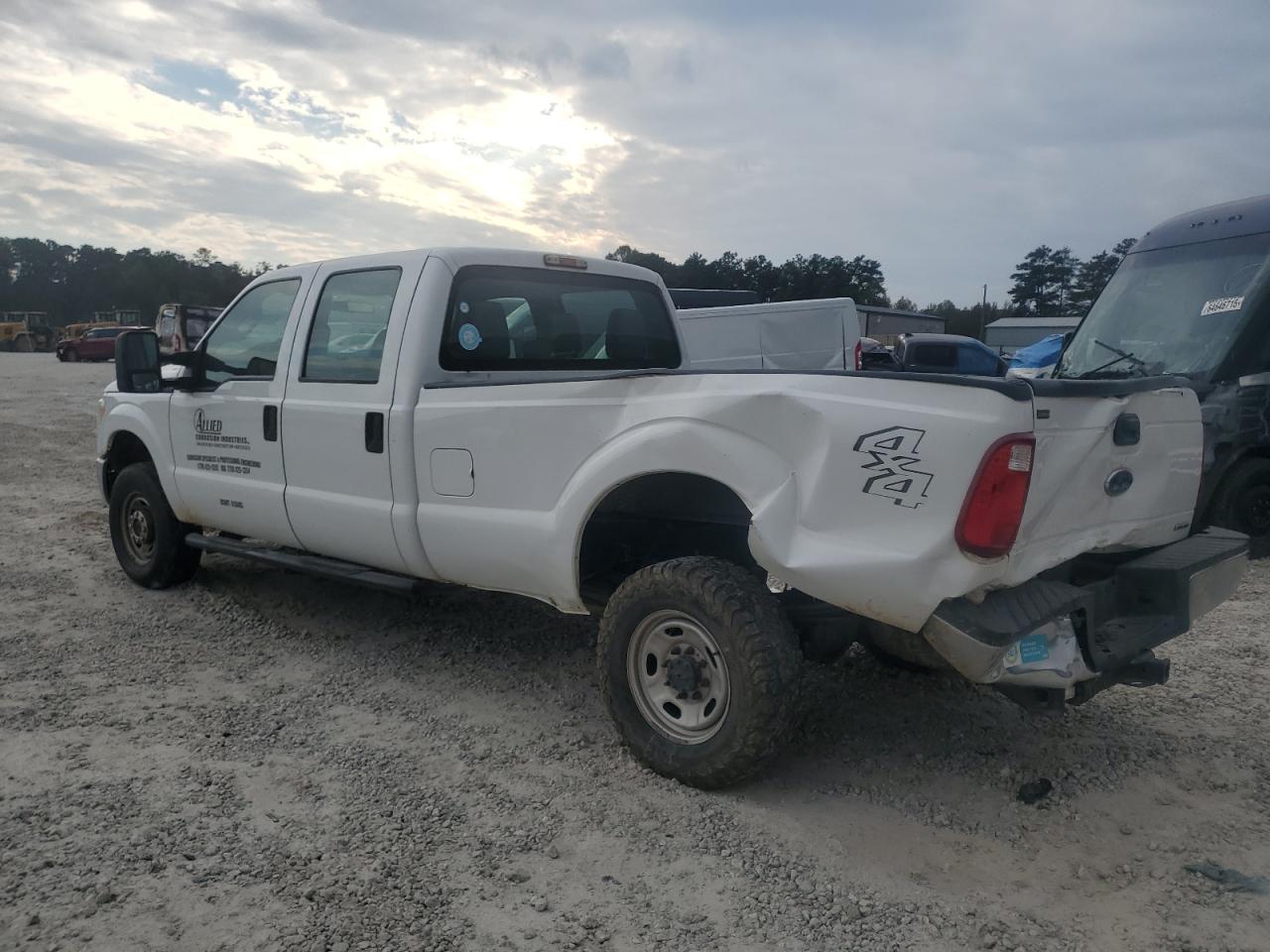 FORD F-250 SUPER DUTY