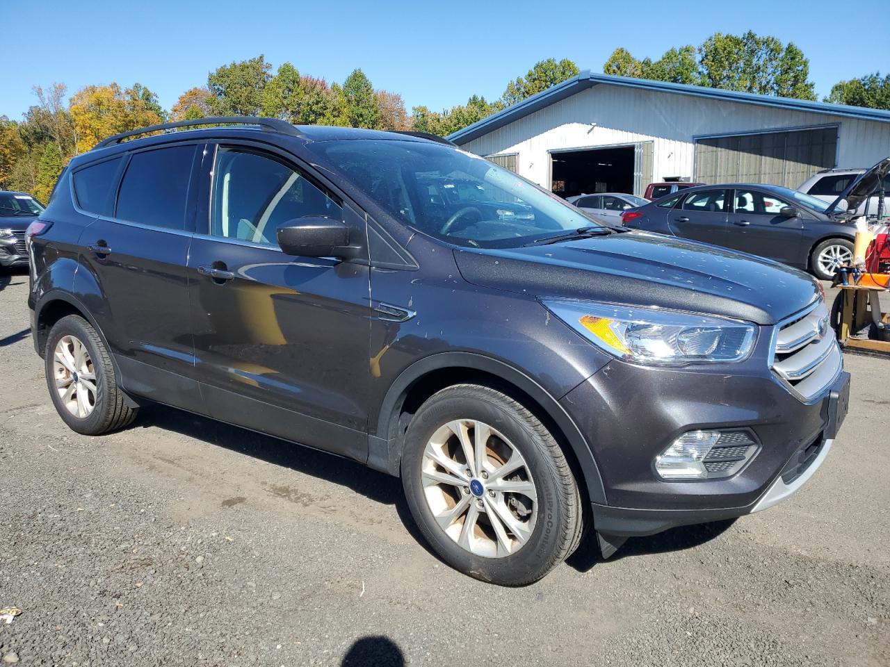 FORD ESCAPE SE