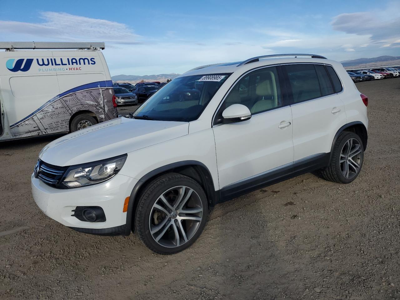 VOLKSWAGEN TIGUAN SEL